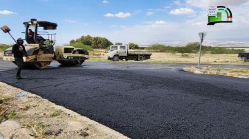 الأشغال تباشر صيانة طريق السكنة باتجاه الشونة والكرامة