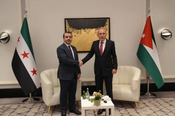 وزير الخارجية يلتقي نظيره السوري