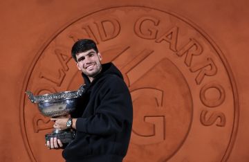 مفاجأة مدوية.. بطولة رولان غاروس كارلوس ألكاراز