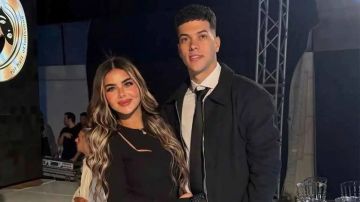 بسبب زوجته ..  هل قرر وليد صلاح الدين معاقبة إمام عاشور؟