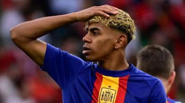 أنا مسلم... لامين يامال يرد على هتافات معادية للإسلام وكارهة للأجانب في مباراة إسبانيا ومصر