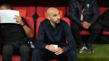 تطور مهم ..  هل يقود وليد الركراكي ريال مدريد؟