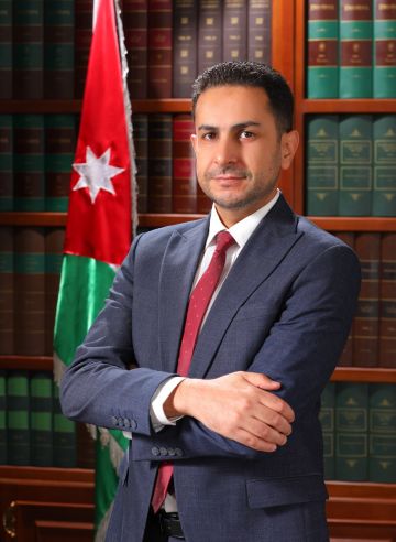 زيلينسكي في المنطقة، هل نشتري الأمان أم نصنعه