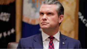 وزير الحرب الأمريكي: اليوم سيشهد أكبر عمليات قصف منذ بداية العملية في إيران وزير الحرب الأمريكي: اليوم سيشهد أكبر عمليات قصف منذ بداية العملية في إيران