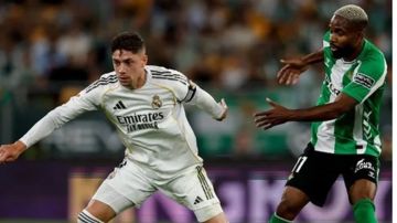 ريال مدريد يتعثر أم ريال بيتيس في الليغا