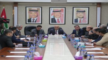 الصحة النيابية تبحث واقع الأطباء المقيمين الصحة النيابية تبحث واقع الأطباء المقيمين