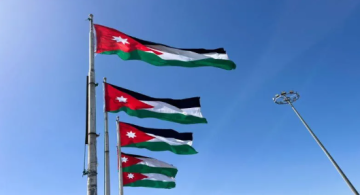 نجوم المنتخب الوطني يحتفلون بيوم العَلَم عبر منصاتهم الرقمية