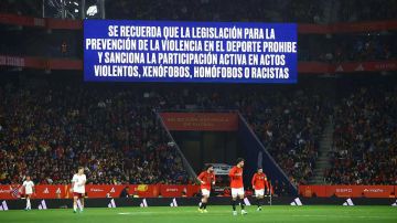 الأمر مدبر مسبقا .. تصريحات نارية من مسؤول كتالوني بعد الهتافات المسيئة ضد مصر