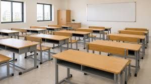  المدارس الخاصة ترفض تحديد مدة عقود العمل .. ووزارة العمل تؤكد: العقد يحفظ حقوق العاملين 