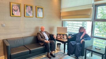 نائب رئيس النواب يلتقي السفير السعودي نائب رئيس النواب يلتقي السفير السعودي