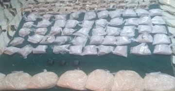  عاجل الجيش يحبط 3 محاولات تهريب كمية كبيرة من المواد المخدرة بوساطة بالونات موجهة إلكترونيا