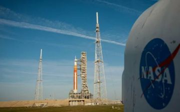 ناسا تستعد لأول بعثة مأهولة إلى القمر منذ نصف قرن