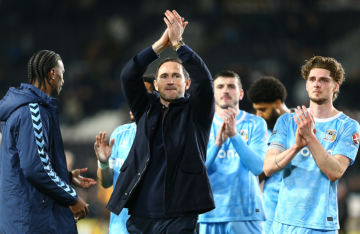 بعد 25 عاما من الانتظار.. لامبارد يعيد كوفنتري سيتي إلى حضن الدوري الإنجليزي الممتاز