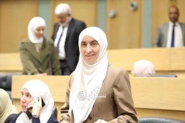 النائب ديمة طهبوب تسأل عن 272 متقاعدا برواتب مرتفعة بالأردن النائب ديمة طهبوب تسأل عن 272 متقاعدا برواتب مرتفعة بالأردن