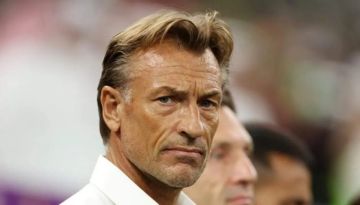 تقارير: إقالة رينارد من المنتخب السعودي .. واتفاق نهائي مع خليفته