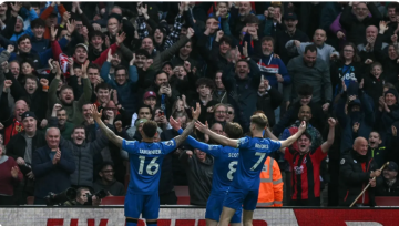 خسارة غير متوقعة لآرسنال تعيد الاثارة للدوري الإنجليزي