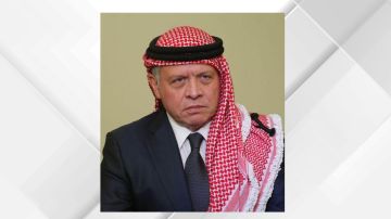 الملك يعرب عن تضامن الأردن مع دولة الإمارات. الملك يعرب عن تضامن الأردن مع دولة الإمارات.