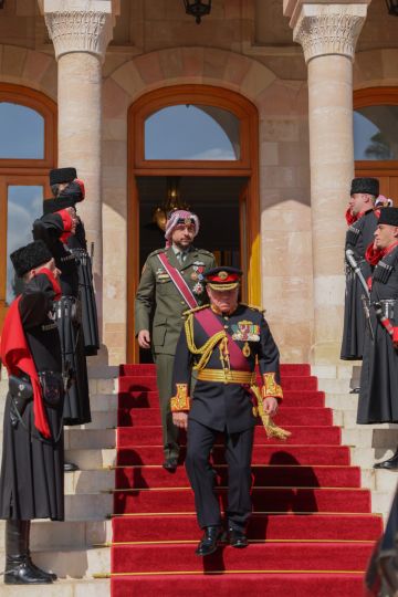 الفوسفات تهنئ جلالة الملك وولي العهد بعيد الاستقلال الثمانين الفوسفات تهنئ جلالة الملك وولي العهد بعيد الاستقلال الثمانين