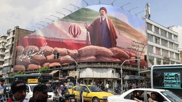 تسنيم : طهران تدرس مقترحا أمريكيا جديدا تسنيم : طهران تدرس مقترحا أمريكيا جديدا