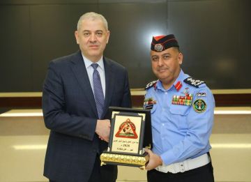 مديرية الأمن العام تكرم بنك الإسكان مديرية الأمن العام تكرم بنك الإسكان