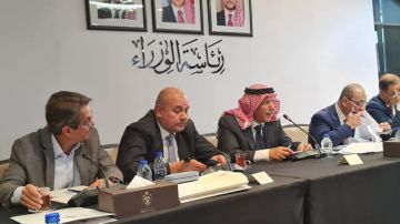 نواب كتلة حزب الأمة يناقشون مشروع قانون الإدارة المحلية في رئاسة الوزراء ويؤكدون ضرورة اختيار المجالس عبر الاقتراع المباشر