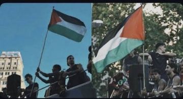 هجوم إسرائيلي على لاعب برشلونة بعد رفعه علم فلسطين