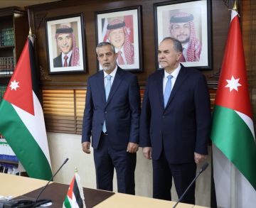 (48) محاميا يؤدون اليمين القانونية أمام وزير العدل