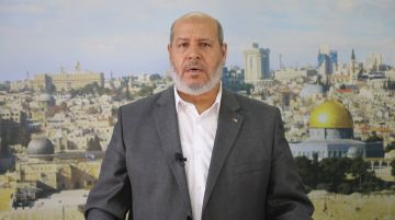 الحية: الاحتلال يحاول فرض شروطه على طاولة المفاوضات بالنار