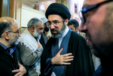 رويترز: خامنئي أمر بإبقاء اليورانيوم عالي التخصيب داخل إيران رويترز: خامنئي أمر بإبقاء اليورانيوم عالي التخصيب داخل إيران