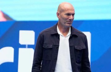 كواليس رفض زين الدين زيدان العودة إلى ريال مدريد (فيديو)