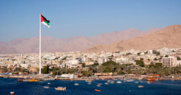 عاجل الحكومة توافق على توسعة السوق الحرة في المعبر الجنوبي بالعقبة عاجل الحكومة توافق على توسعة السوق الحرة في المعبر الجنوبي بالعقبة