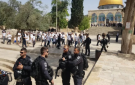 عين على القدس يناقش اعتداءات المتطرفين اليهود على الأقصى ومتاجر البلدة القديمة