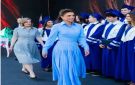 الملكة رانيا تشهد حفل تخريج طلبة الاكاديمية الدولية