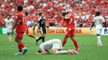 سويسرا تحسم صدارة المجموعة الثانية بفوزها على كندا 2-1 ويتأهلان سويا