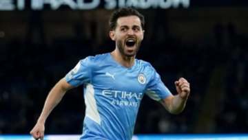 بعد شائعات أتلتيكو.. برشلونة يستعيد الأمل في صفقة برناردو سيلفا