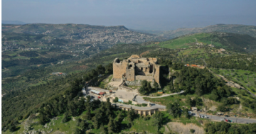الحجر العجلوني.. مادة بناء صنعت هوية معمارية متفردة الحجر العجلوني.. مادة بناء صنعت هوية معمارية متفردة
