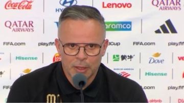 مدرب المغرب قبل مواجهة البرازيل: نحترمهم لكننا ندخل المباراة من أجل الفوز مدرب المغرب قبل مواجهة البرازيل: نحترمهم لكننا ندخل المباراة من أجل الفوز