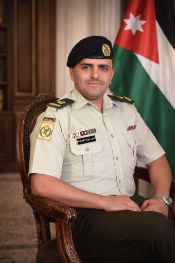 المهندس محمد العمران الحواتمة يهنىء أخيه .. المهندس محمد العمران الحواتمة يهنىء أخيه ..