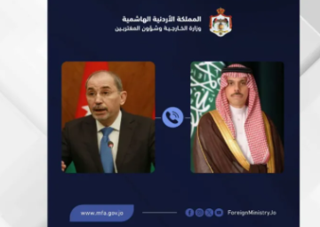 وزير الخارجية يجري اتصالا هاتفيا مع نظيره السعودي