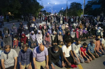 مسلمو كندا يطالبون الحكومة بمكافحة الإسلاموفوبيا مسلمو كندا يطالبون الحكومة بمكافحة الإسلاموفوبيا