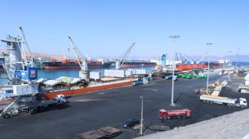 العقبة تتجه نحو بناء منظومة لوجستية ذكية متكاملة العقبة تتجه نحو بناء منظومة لوجستية ذكية متكاملة