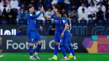 ليفربول يقترب من ضم نجم الهلال السعودي