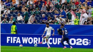 السعودية تغادر كأس العالم بعد تعادل مخيب أمام الرأس الأخضر