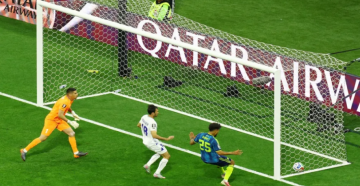 كولومبيا تستهل مشوارها في المونديال بثلاثية أمام أوزبكستان