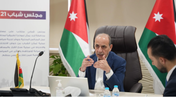 المصري يشيد بفكرة مجلس شباب 21 المصري يشيد بفكرة مجلس شباب 21
