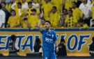 6 تعساء بتفاوض الهلال السعودي مع صخرة ليفربول - jo