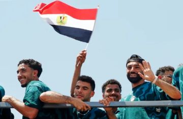 فيديو سائق دليفري يلاحق حافلة منتخب مصر يشعل مواقع التواصل