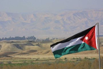 الأردن يعلن إسقاط 8 صواريخ إيرانية الأردن يعلن إسقاط 8 صواريخ إيرانية