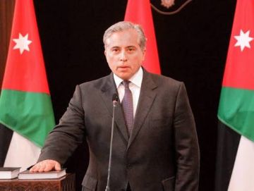 الاصطفاف مع الرئيس جعفر حسان الاصطفاف مع الرئيس جعفر حسان