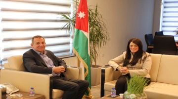 وزير الزراعة يبحث مع ممثلة الإسكوا تعزيز التعاون